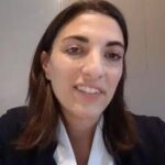 Lecco, 'smascherata' dopo insulti anonimi sui social: si dimette l'assessora paladina del cyberbulli...